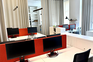 Tiny - Desk Angebote inkl. Monitor - Loft102 - Coworking Berlin