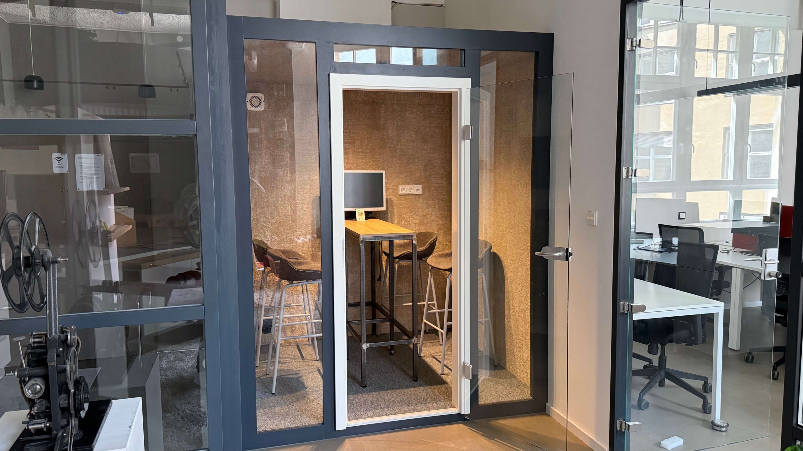 Contentbanner - Meetingbox - Loft102 - Coworking Berlin